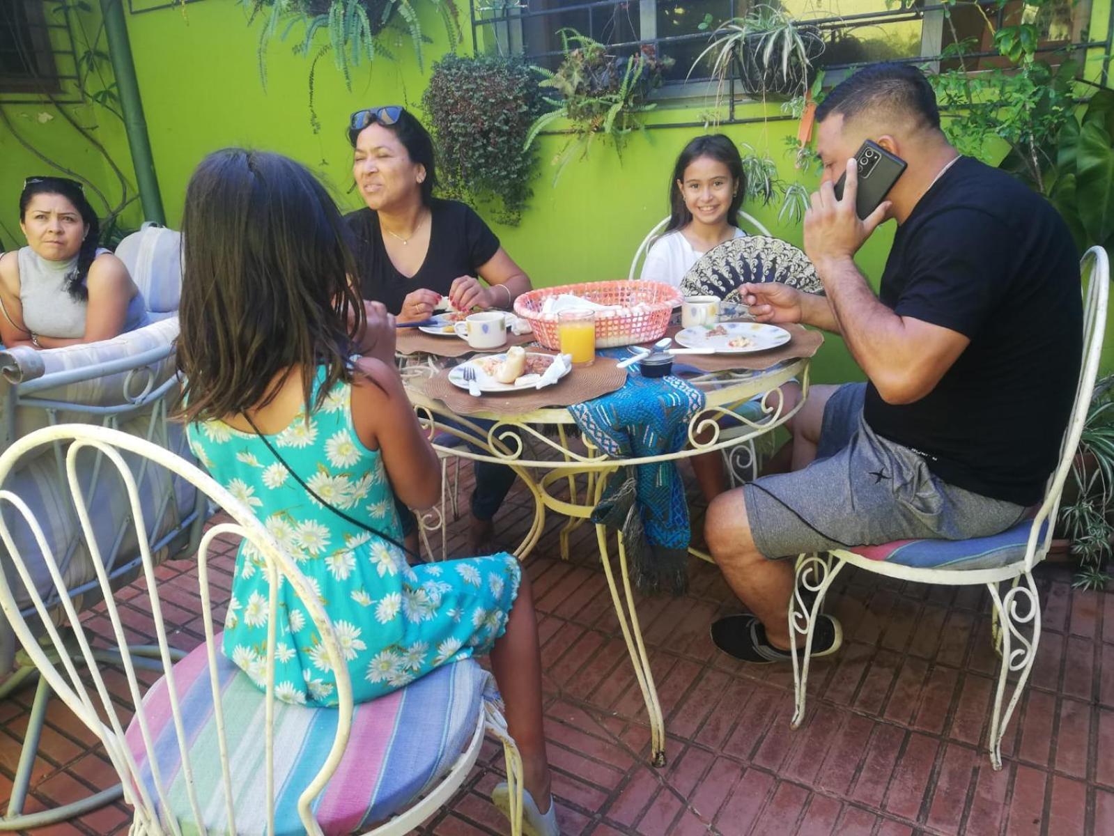 Hostal Dona Mercedes Juayúa Εξωτερικό φωτογραφία